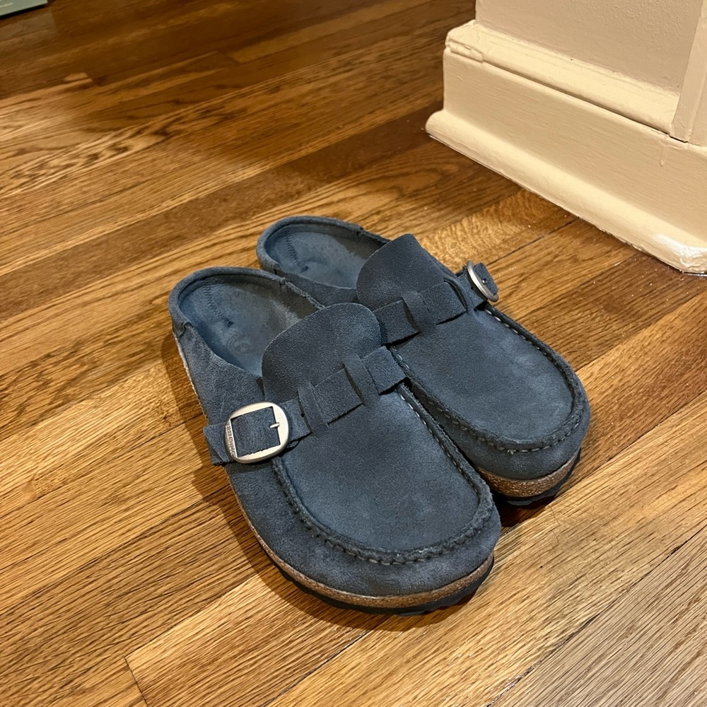 Birkenstock Buckley Clogs (Size 39)